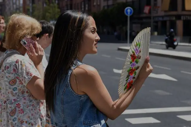 西班牙旅游知乎_西班牙旅行限制_西班牙多地遭遇“过度旅游”困扰