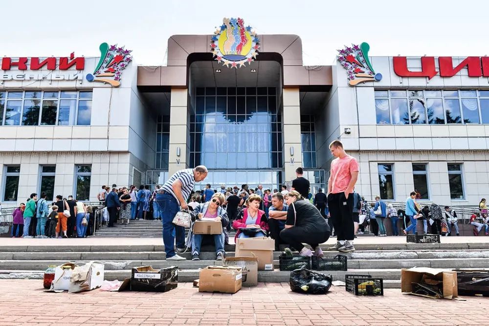 乌军在库尔斯克集结新部队_乌军在库尔斯克集结新部队_乌军在库尔斯克集结新部队