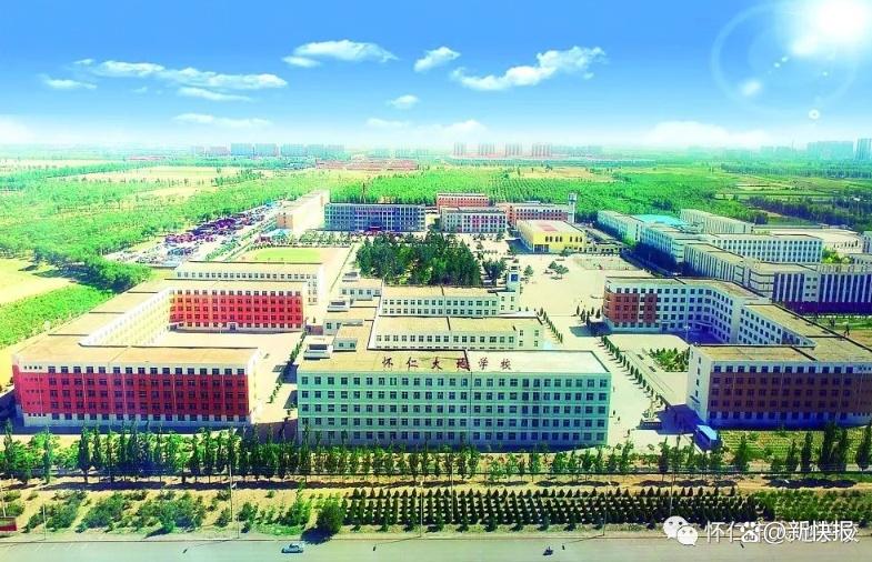 老师直播学生用餐时发布不当言辞_老师直播学生用餐时发布不当言辞_老师直播学生用餐时发布不当言辞