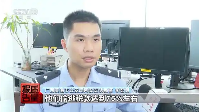 加一箱油大概多少升_每加一箱油被偷走1.5升_油箱加一格多少钱