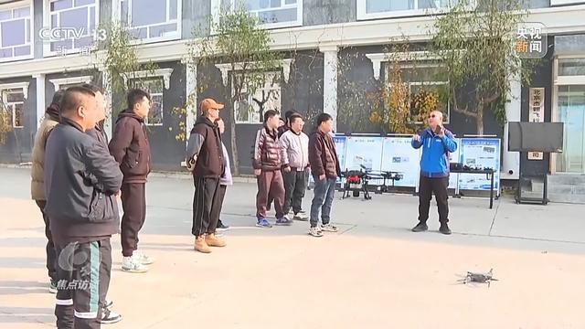 政策组合拳兜牢就业底线 稳岗扩就业成效显著