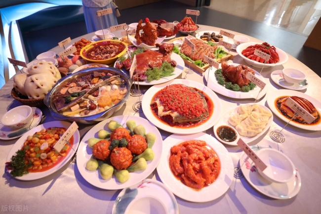 外国人开始学做蒸蛋 中餐魅力全球传