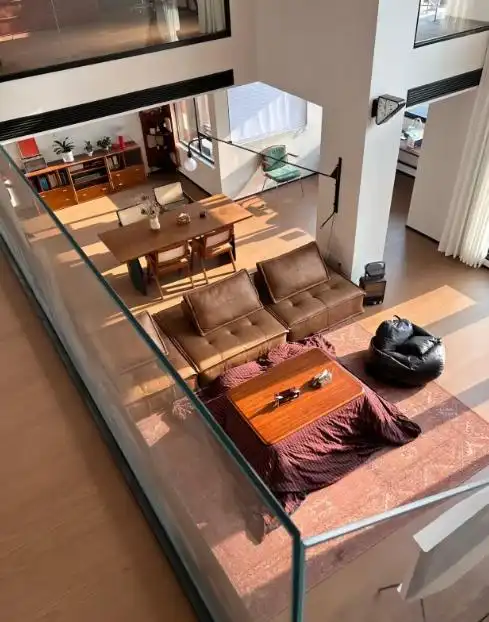 湖南复式楼多少钱一平米_小复式一平米多少钱_湖南95后小夫妻76万买260平米复式