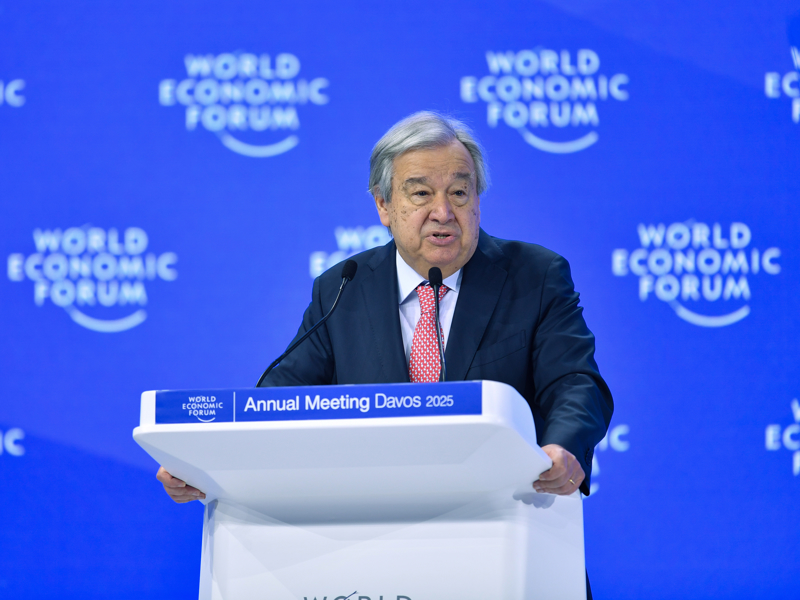 风暴冬季死亡造成美国人受伤_冬季风暴在美国已造成至少9人死亡_冬季风暴席卷美国多地