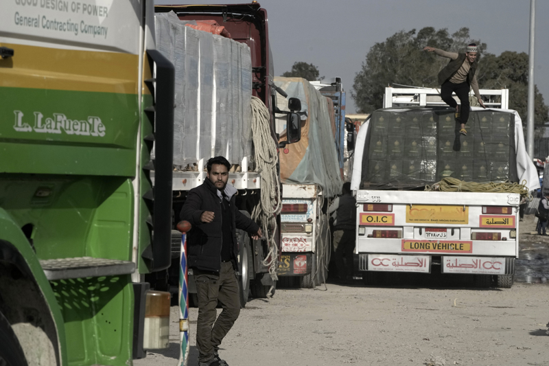 风暴冬季死亡造成美国人受伤_冬季风暴席卷美国多地_冬季风暴在美国已造成至少9人死亡