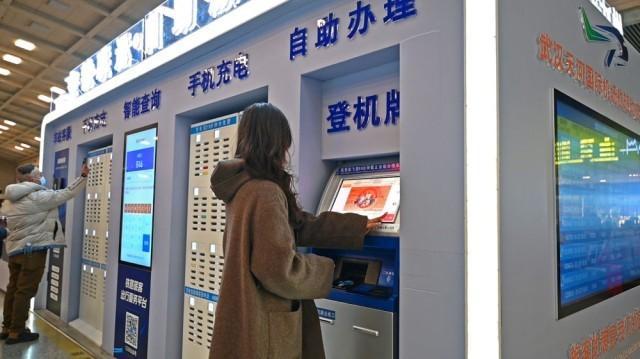 2025春运细微处见暖意