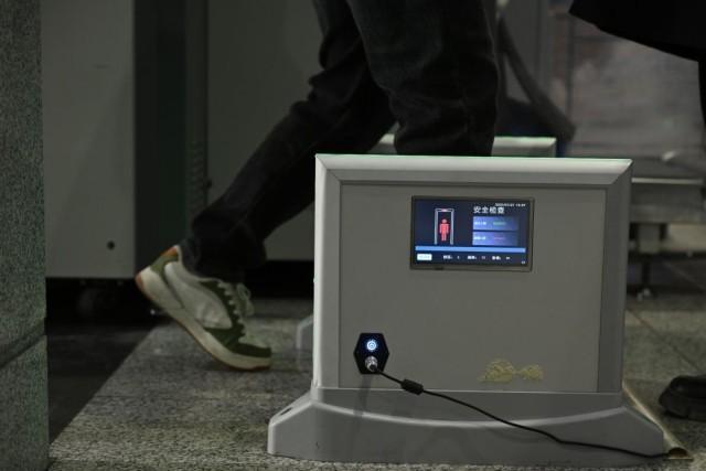 2025春运细微处见暖意 变革中的温情