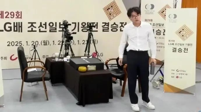 韩国棋院称会把奖金汇入柯洁账户_韩国棋院称会把奖金汇入柯洁账户_韩国棋院称会把奖金汇入柯洁账户