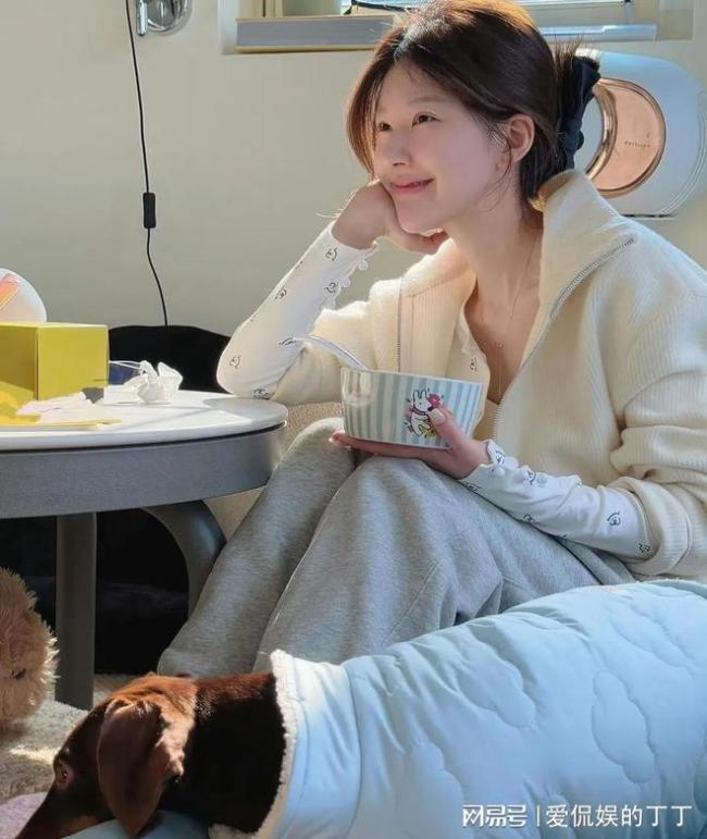 赵露思回应医学奇迹 积极康复传递力量