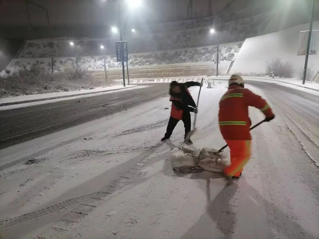 瑞雪兆丰年_瑞雪兆丰年下一句是什么_瑞雪兆丰年指的是什么时候的雪