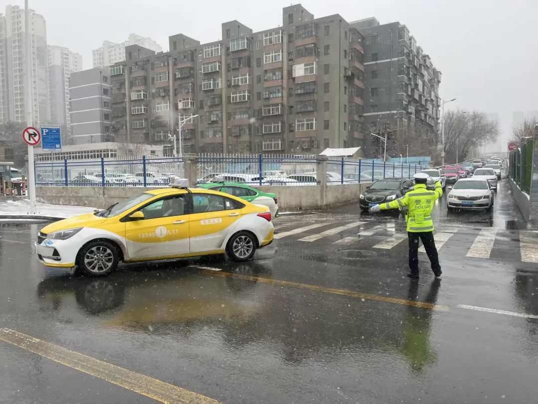 瑞雪兆丰年指的是什么时候的雪_瑞雪兆丰年_瑞雪兆丰年下一句是什么