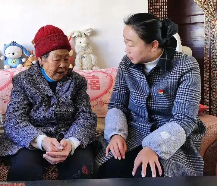 致敬者守护一线劳动节日的句子_致敬坚守一线的劳动者们_致敬守护节日的一线劳动者