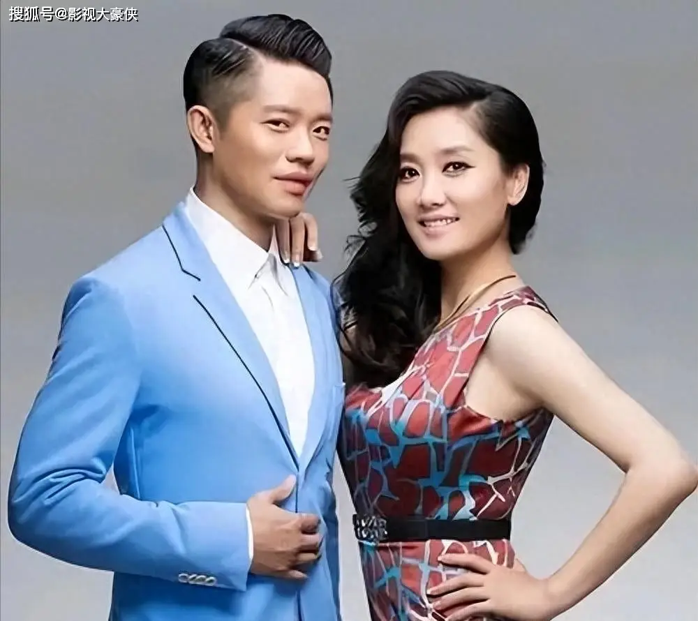 凤凰传奇一开口就是国泰民安_凤凰传奇一开口就是国泰民安_凤凰传奇一开口就是国泰民安