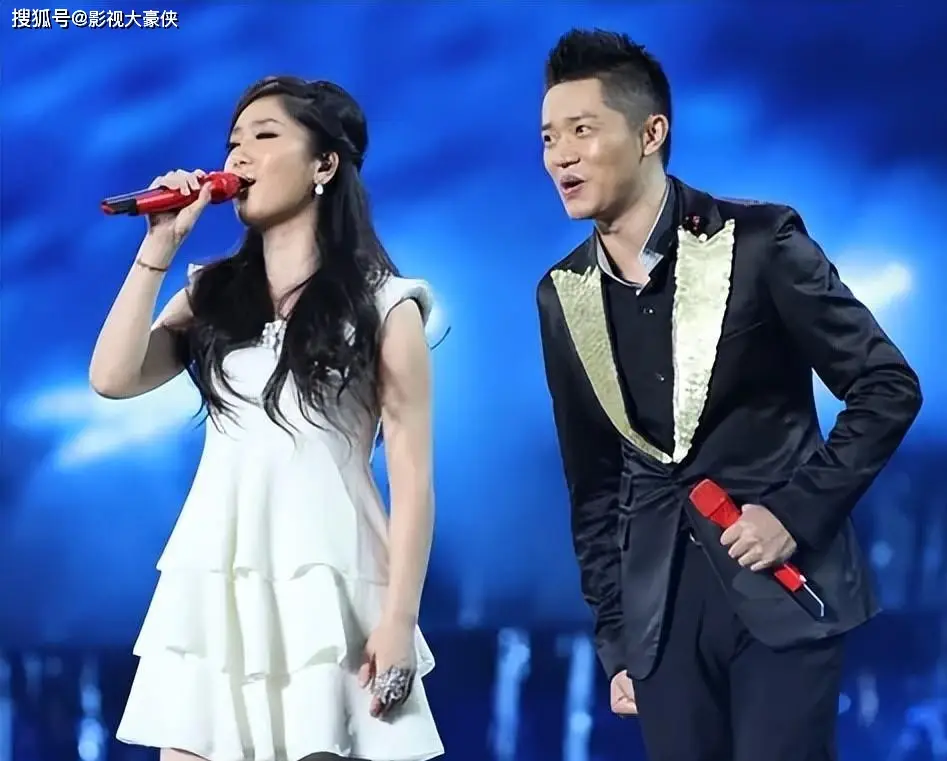 凤凰传奇一开口就是国泰民安_凤凰传奇一开口就是国泰民安_凤凰传奇一开口就是国泰民安