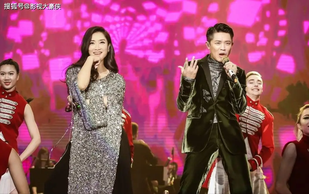 凤凰传奇一开口就是国泰民安_凤凰传奇一开口就是国泰民安_凤凰传奇一开口就是国泰民安