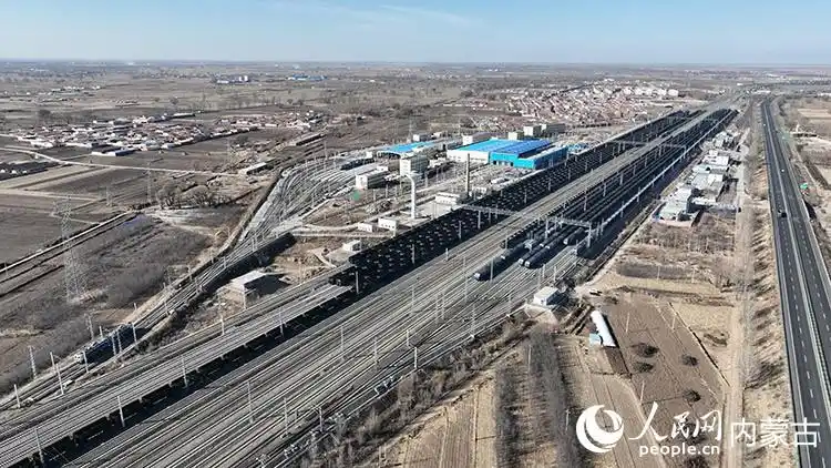 万吨煤龙出塞北_出塞龙城飞将什么意思_出塞龙城