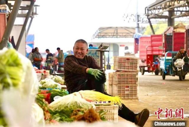 春节餐桌背后的物流加速度