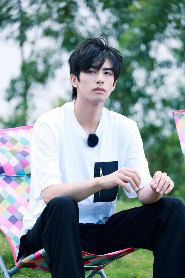 演员张新成的个人简历_张新成演技_张新演过的电视