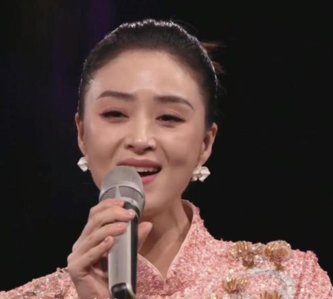 蛇年春晚四美最大53岁最小41岁 颜值大考谁能胜出？