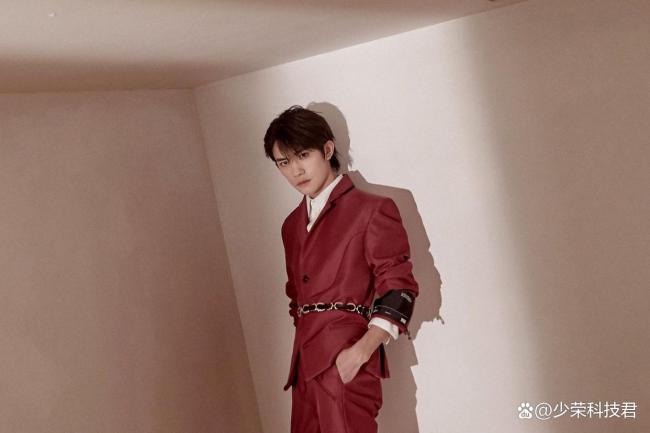 易烊千玺：进下一个角色需要缓口气 追求独特与挑战自我