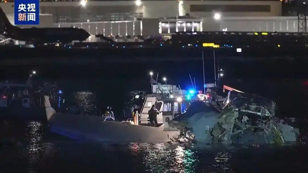 美国四天四架飞机失事_飞机失事美国_美国行天飞机失事