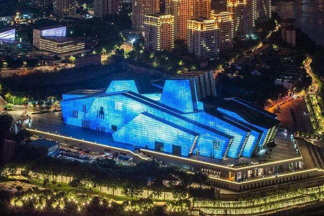 春晚后劲太大了 分会场旅游火爆 各地游客纷纷打卡春晚同款地标