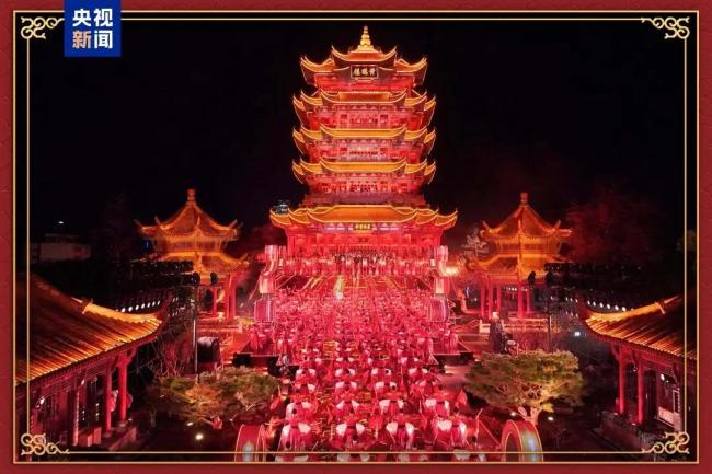 春晚后劲太大了 分会场旅游火爆 各地游客纷纷打卡春晚同款地标