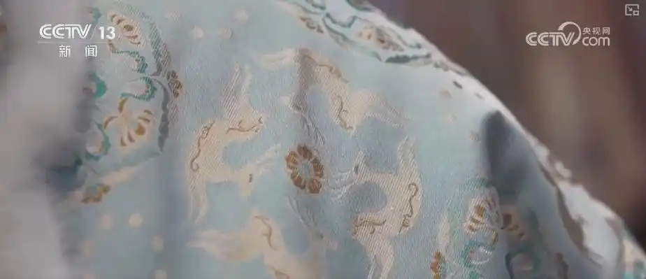 新年遇到蛇怎么解释_喜羊羊与灰太狼之蛇年新春贺岁_当蛇年新春遇上“两新”扩围