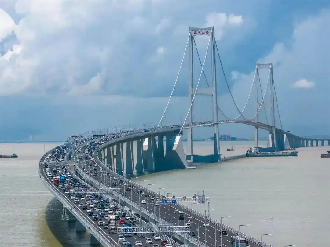 熠熠生辉人生_每个人都熠熠生辉_熠熠生辉人民网