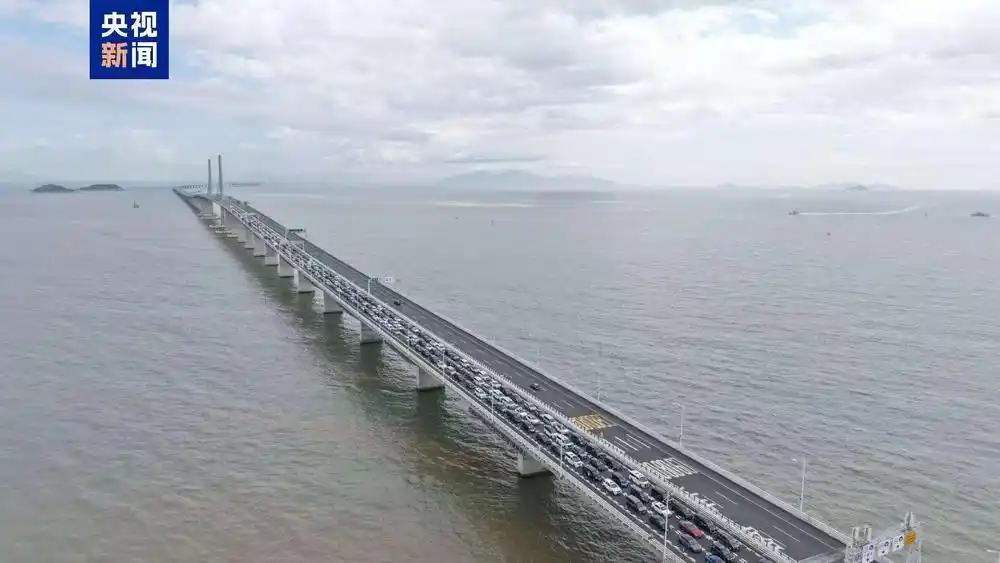 港珠澳大桥y_港珠澳大桥春节期间免费吗_港珠澳大桥春节“爆单”