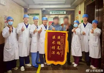 饮料昏迷不醒_饮料昏迷系列_24岁男子喝10多瓶饮料后中毒昏迷