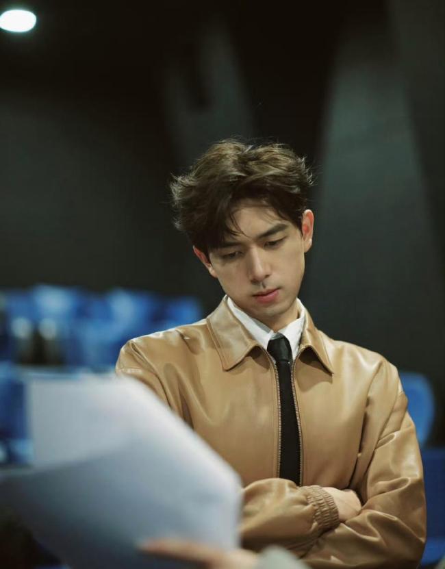 李现首条视频用的哪吒头特效 创意点燃网络热情