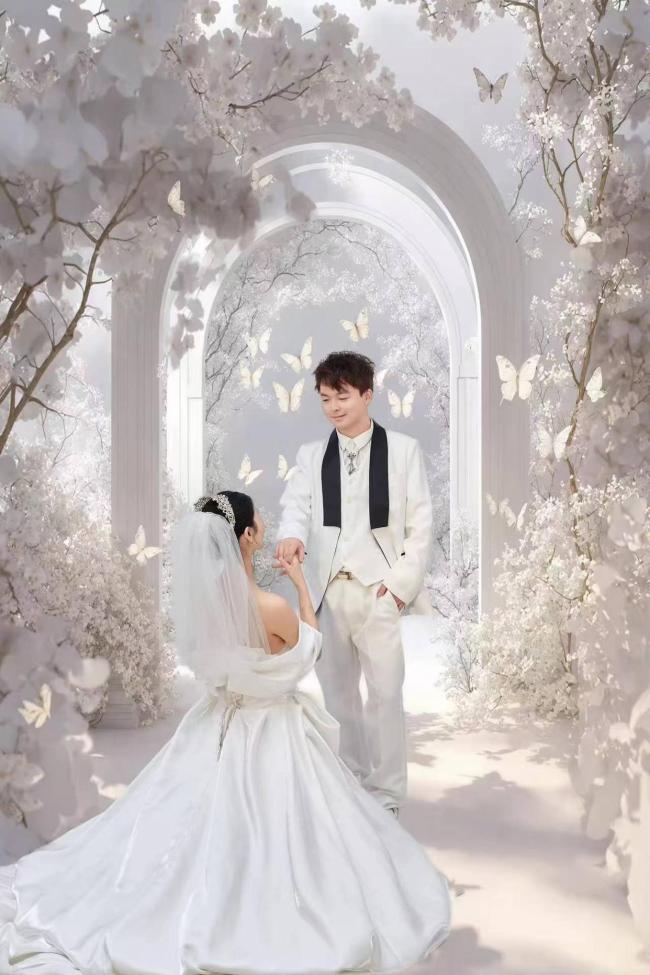 成都地铁被诬陷男子要结婚了 新生活新篇章