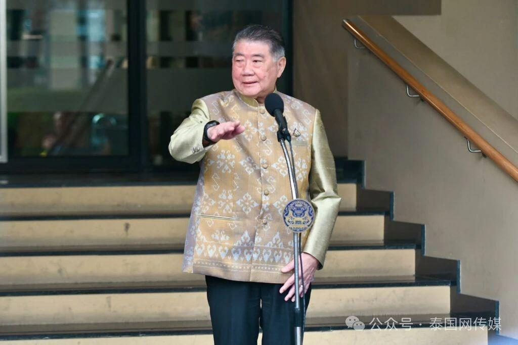 泰国内阁批准中泰高铁二期项目_中国泰国高铁什么通车_泰国高铁最后谁中标了