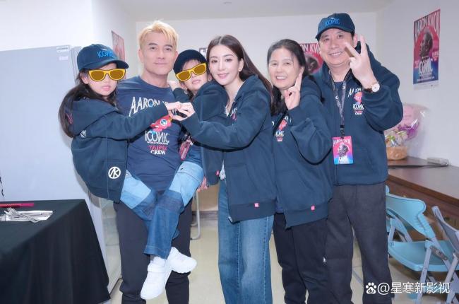 郭富城陪老婆回内地拜年 天王接地气引发热议