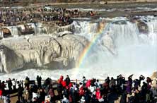 亚冬会中国队赛程看点_东亚12强赛_看点赛程冬亚队会中国球员吗