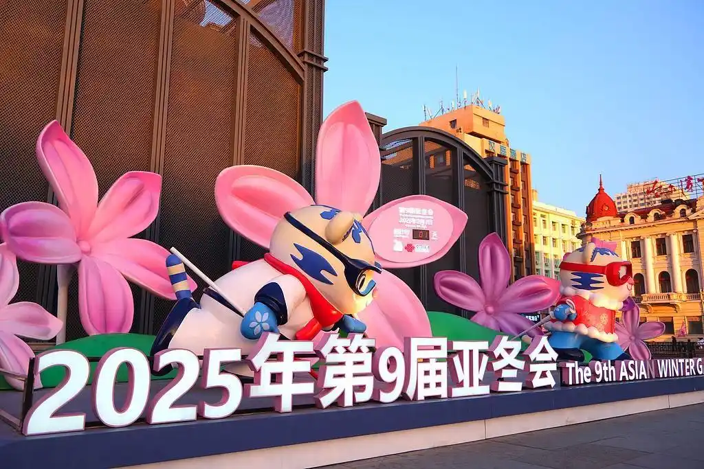 冰雪经济的底蕴和灵魂_冰雪经济热起来_见证冰雪经济“燃”起来