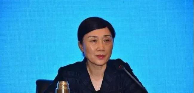 正部级“女老虎”李微微被决定逮捕