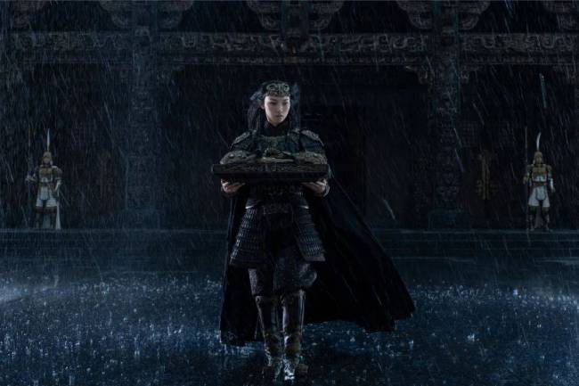 乌尔善回应殷郊“蓝精灵”形象 展现内心矛盾与情绪张力