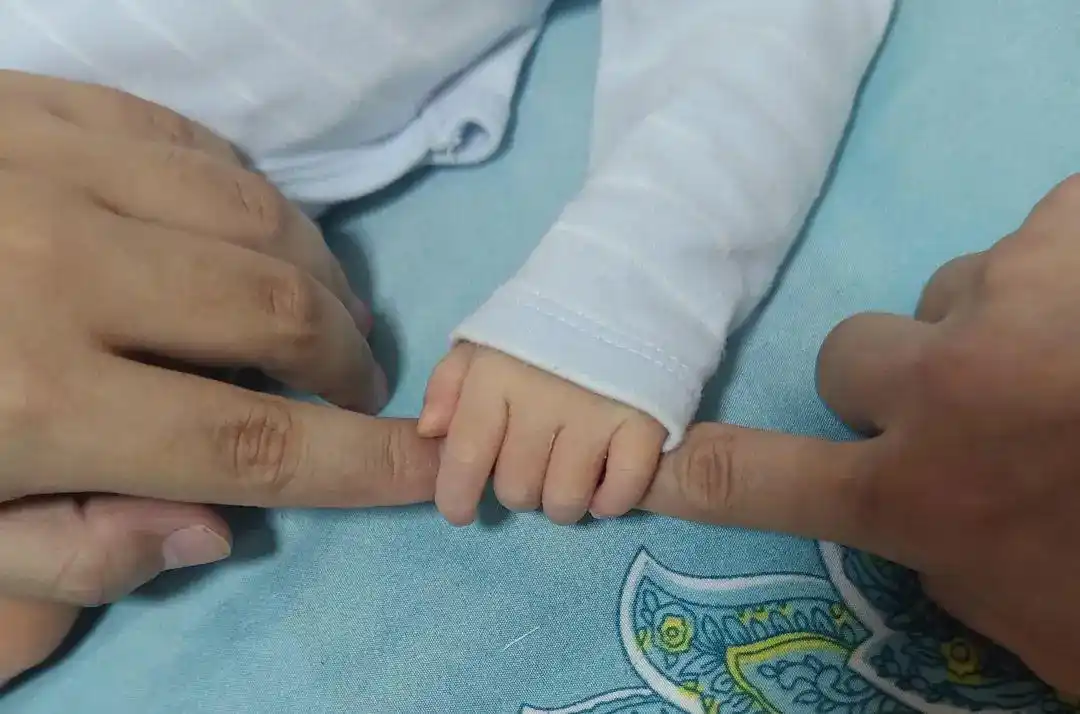 男子离职三年后替公司背320万巨债_男子离职三年后替公司背320万巨债_男子离职三年后替公司背320万巨债