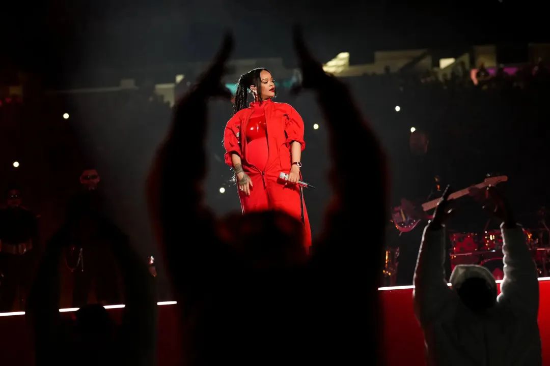 超级碗中场秀多长时间_2021超级碗中场秀歌曲_超级碗中场秀