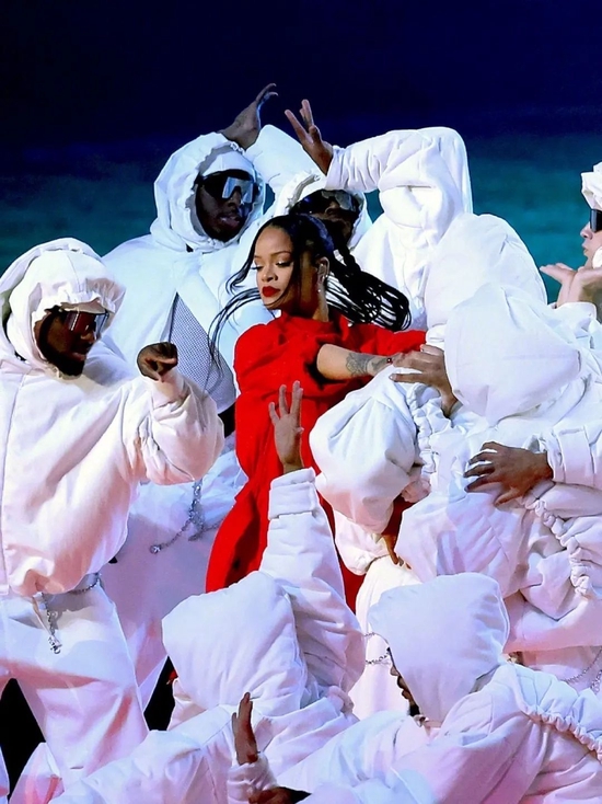 超级碗中场秀_2021超级碗中场秀歌曲_超级碗中场秀是什么意思