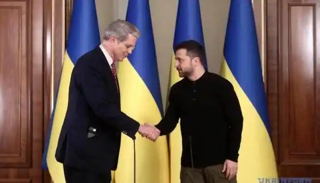 普京谈特朗普_特朗普和普京通话:希望结束俄乌冲突_特朗普通俄门