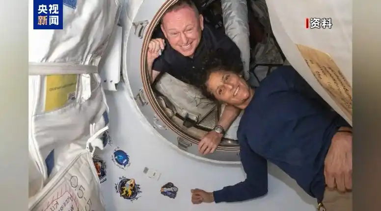 特朗普和普京通话:希望结束俄乌冲突_特朗普通俄门_普京谈特朗普