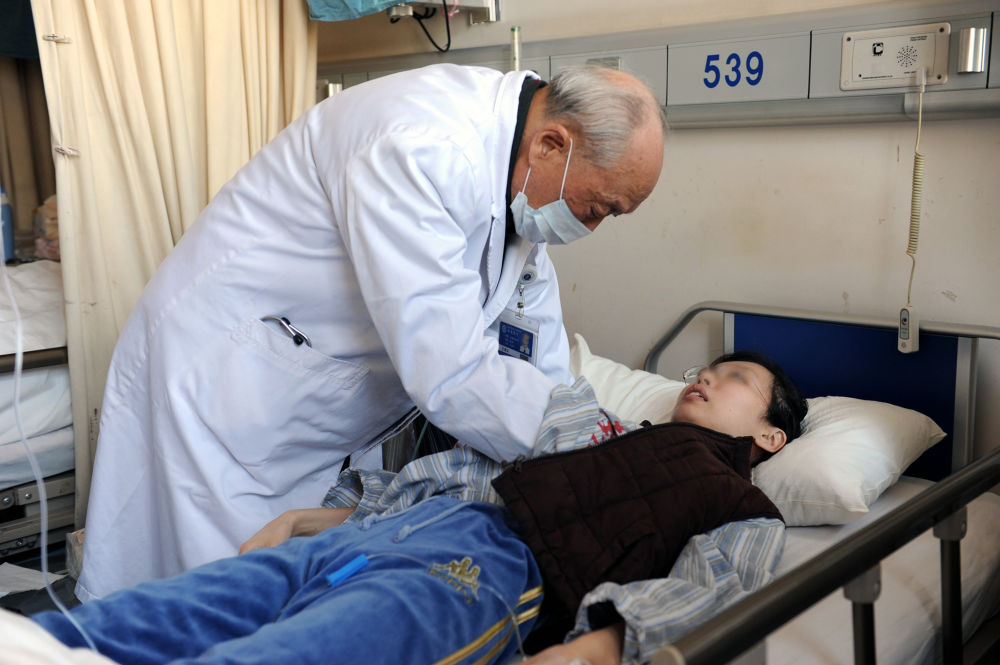 乘着改革开放的时代大潮阔步前行——习近平主席二〇二五年新年贺词激励人民满怀希望迎接新的一年