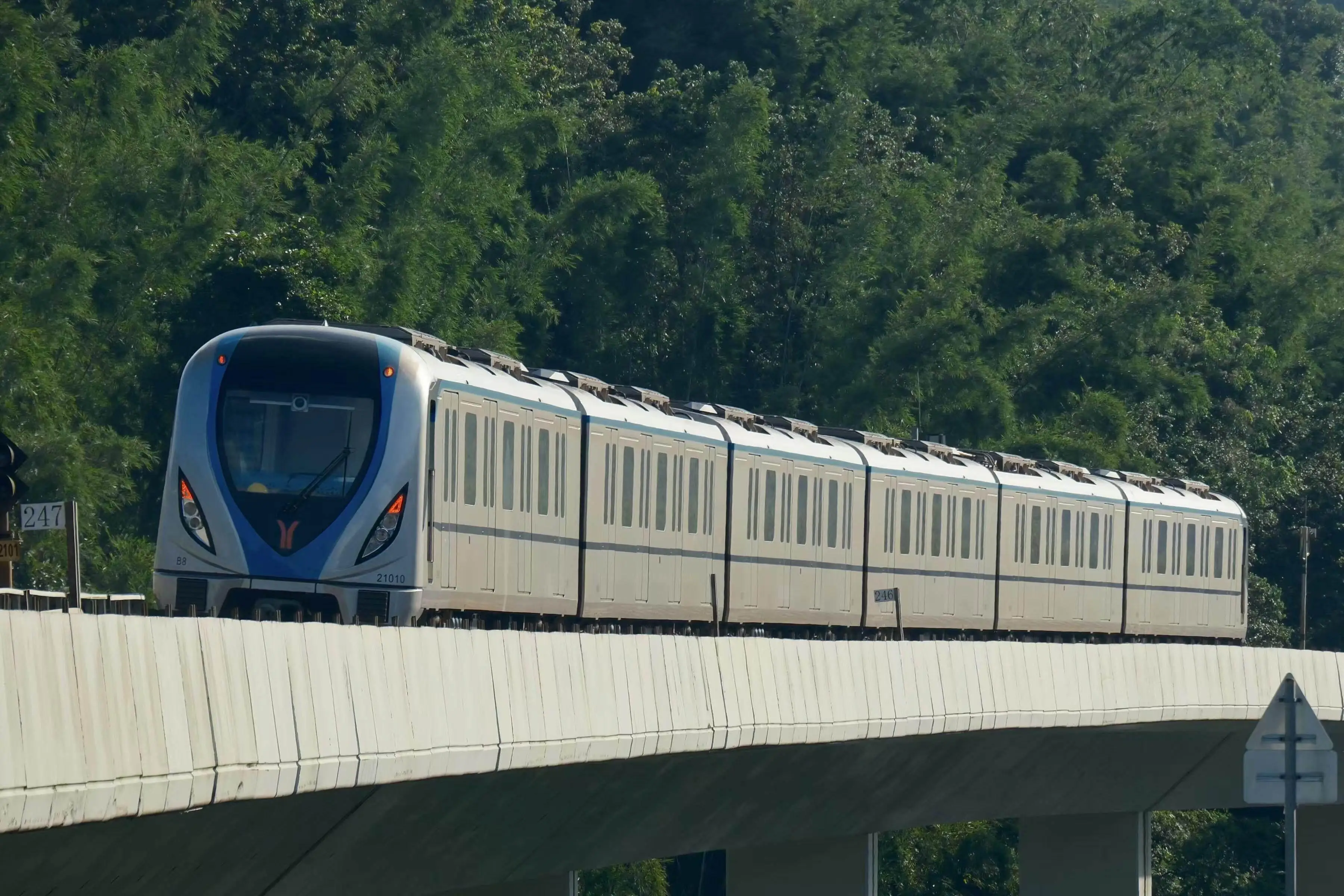 幼儿园开学哭闹视频_幼儿园开学哭闹案例_幼儿园开学第一天场面已失控