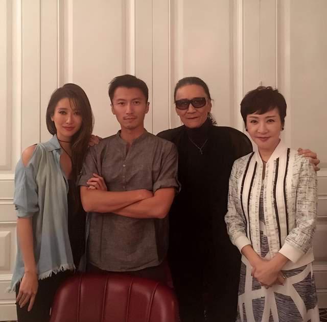 谢霆锋妹妹谢婷婷官宣恋情_谢霆锋谢婷婷小时候照片_谢婷婷的哥哥