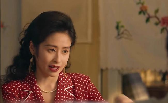 何家艺破产全家支援 大姐夫助东山再起