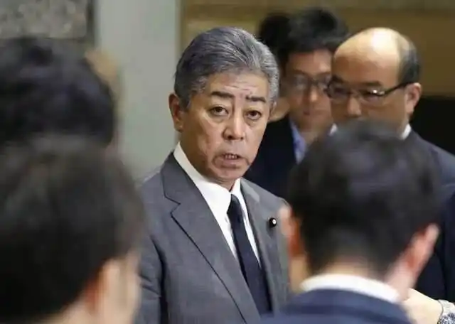 马斯克几号带狗狗币_马斯克带三个娃与莫迪会谈_马斯克妈妈邓云迪对话