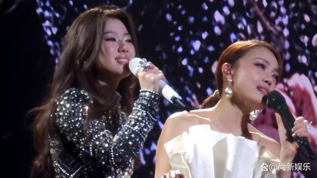 宋轶郭麒麟去了单依纯演唱会 北京站落幕南京约